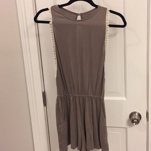 High-cut taupe romper